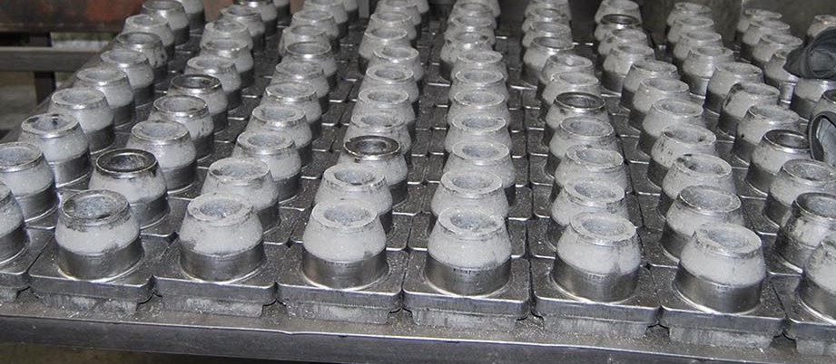 Tundish quick-change nozzle 9